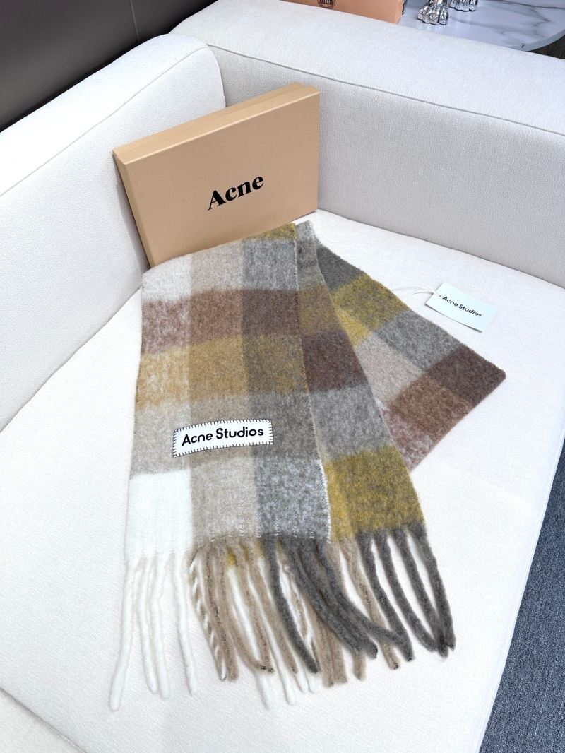 Acne Scarf